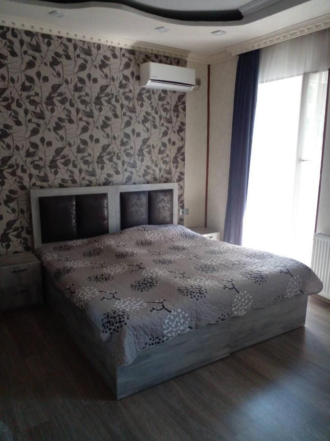 Guest House Uta Tbilisi Ngoại thất bức ảnh