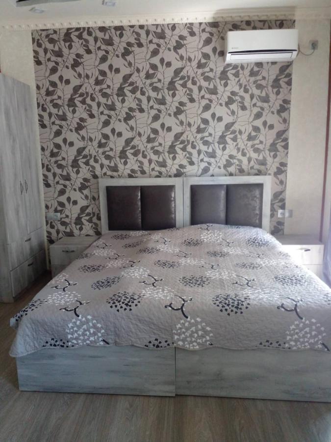 Guest House Uta Tbilisi Ngoại thất bức ảnh