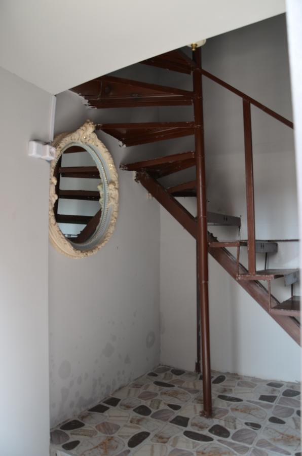 Guest House Uta Tbilisi Ngoại thất bức ảnh