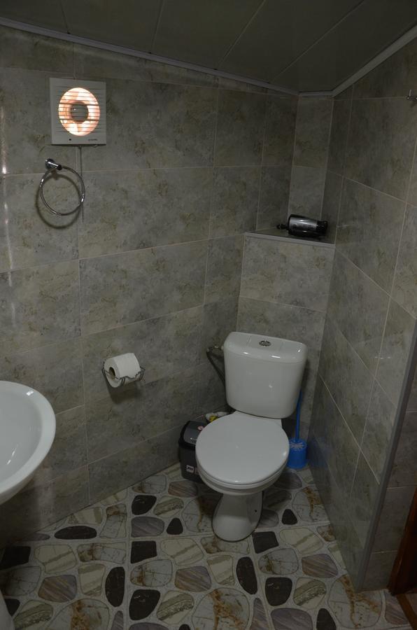 Guest House Uta Tbilisi Ngoại thất bức ảnh